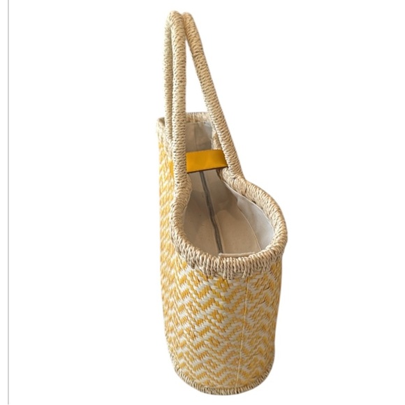 White & Yellow Boho Pattern Straw Beach or Tote Bag - Picture 4 of 13